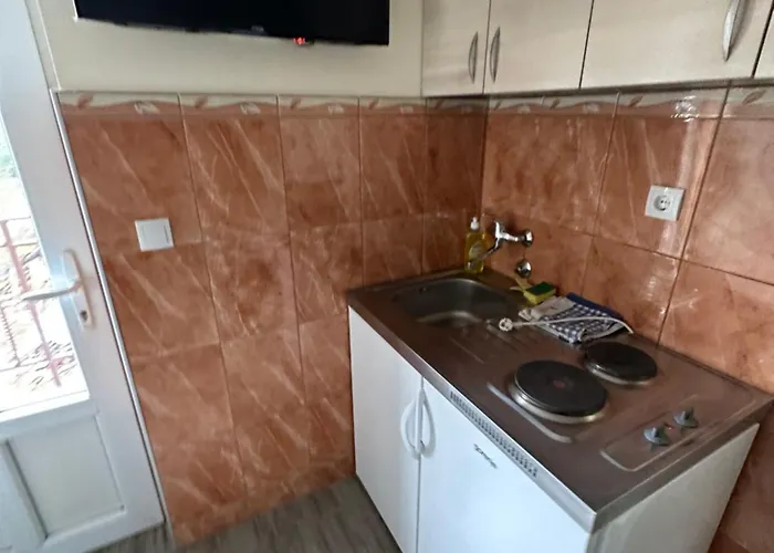 Divcibarski Raj Lägenhet